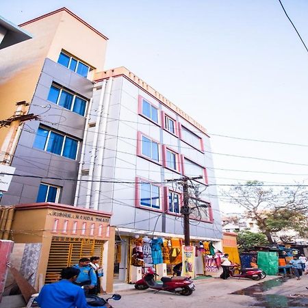 Krishnananda Dham Hotel Puri Exterior photo